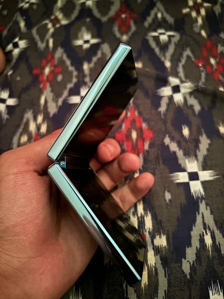 itel Flip 1 Folding Phone 2