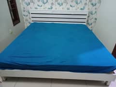 king size bed/ bad/wooden bed