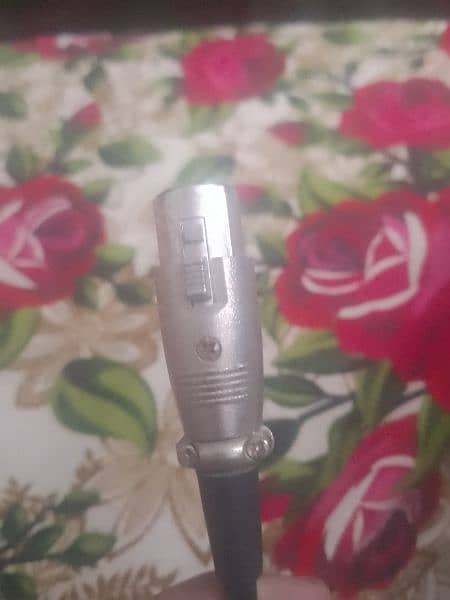 condenser Microphone bm800  with xlr cable and box 6