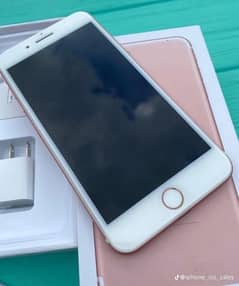 iPhone 7 plus 128gb with full box for sale