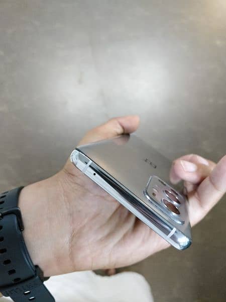 OnePlus 9 pro 5g 12/256 1