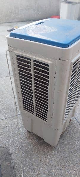 Air Cooler with big tank and 2 bottles space available for sale 3