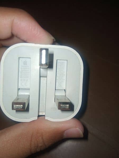 Apple original charger 3