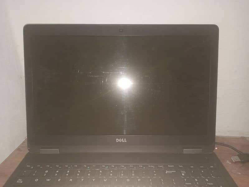 Dell latitude E5570 laptop 6 gen good condition 1