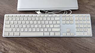 Apple Aluminium PC Keyboard | Full size | Numeric | 109 Keys | USB Hub