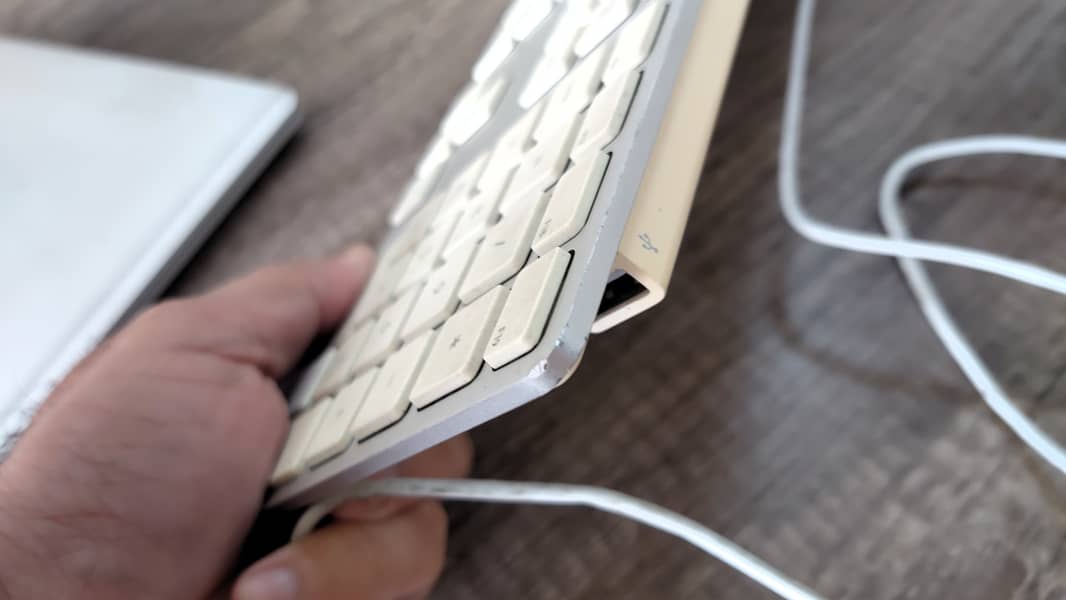 Apple Aluminium PC Keyboard | Full size | Numeric | 109 Keys | USB Hub 2