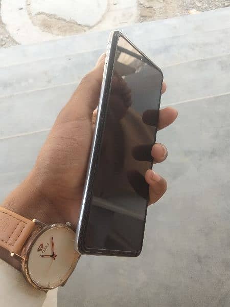 Samsung a71/8gb 128gb/exchange with iPhone 13