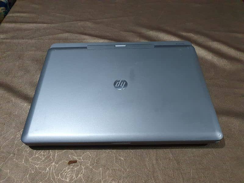 HP EliteBook Revolve 810 | i5 5th Gen | 2GB Graphic Card | 128 SSD 8