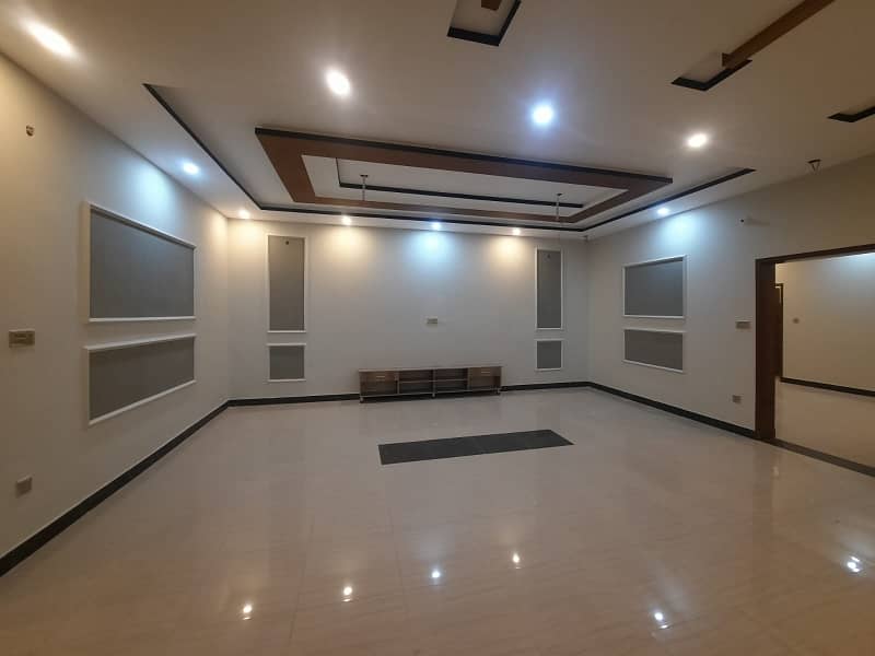 8 MARLA BRAND NEW HOUSE FOR SALE IN AUDIT ACCOUNT PHASE 1 9