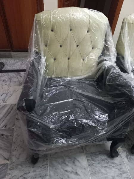 Sofa for sale, only 3 days used. 1