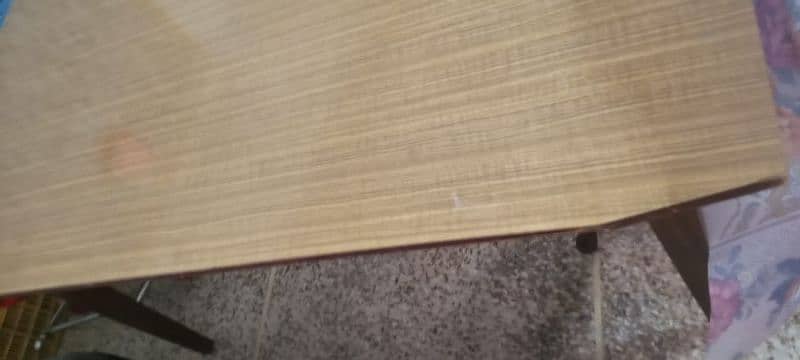 dining table good condition 1