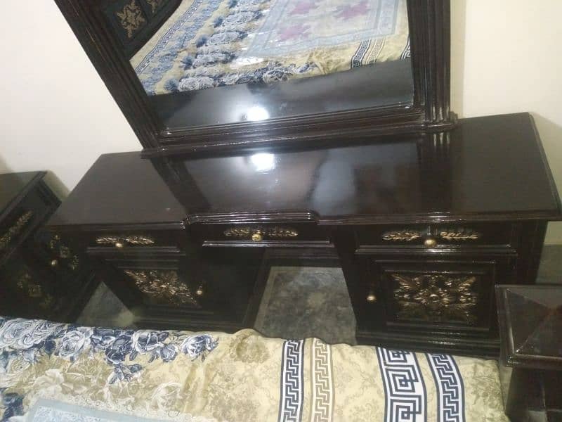 original wood chenyoti bed set 1