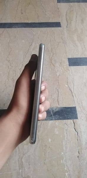 Samsung A52s 5g in good condition Pta approved official 4