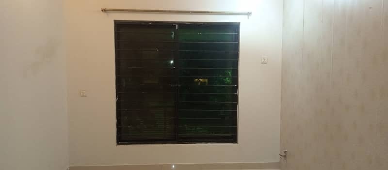 Qurtaba heights E-11/4 Flat for rent 3