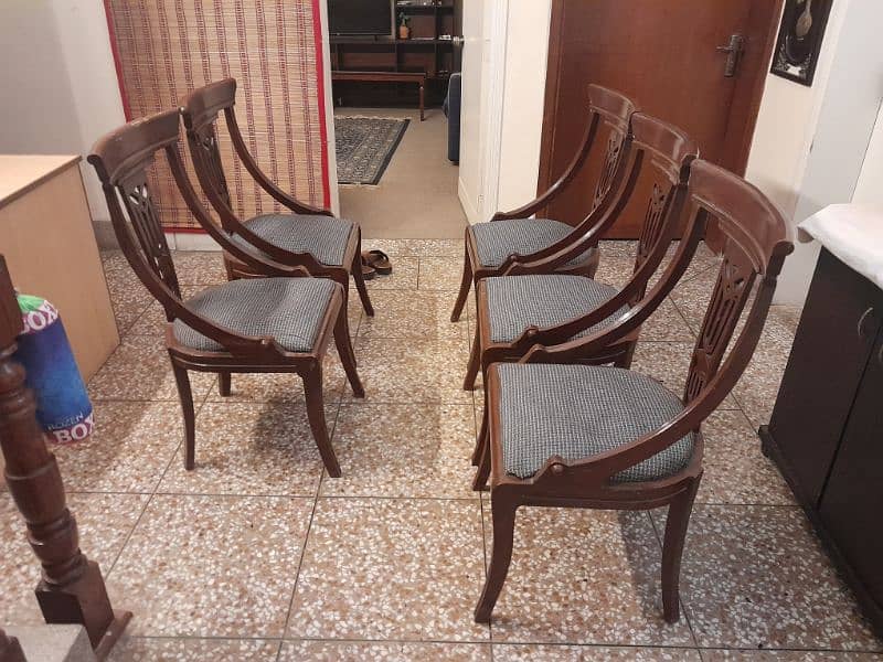 Dining chairs \ wooden chairs \ 6 dining chairs set for sale 1