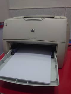 HP LaserJet 1300 Printer 0