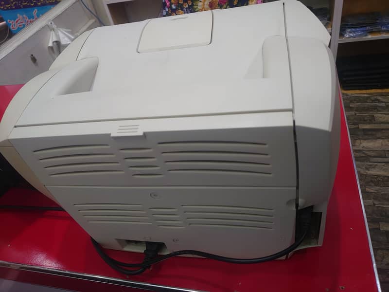 HP LaserJet 1300 Printer 4