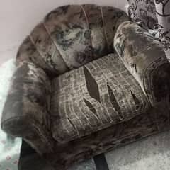 Sofa set for sale in good condition