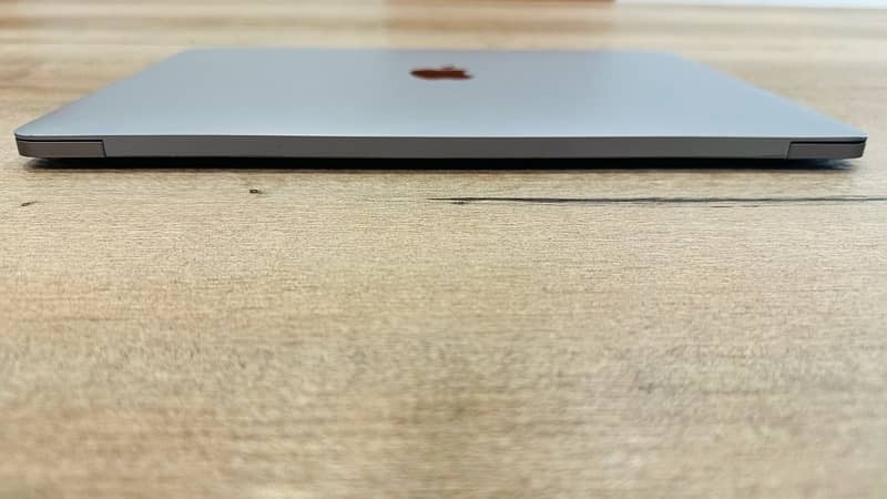 MacBook pro 13 inch 2016 5