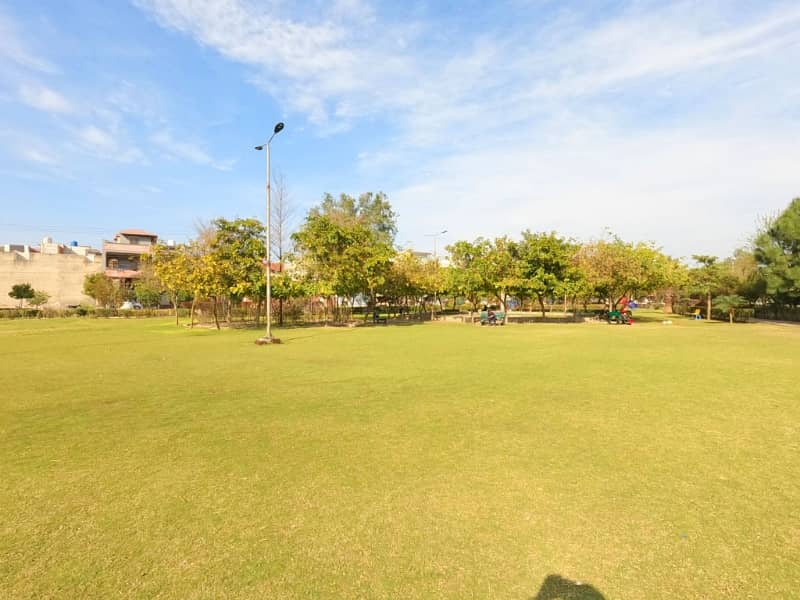 5 Marla Residential Plot For sale In Rs. 1100000 Only 6