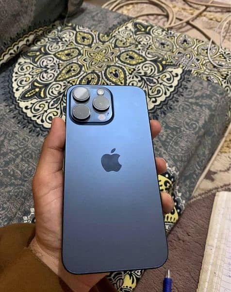 Iphone 15 pro max 256 GB  Blue Titanium with orignal box and cable 2