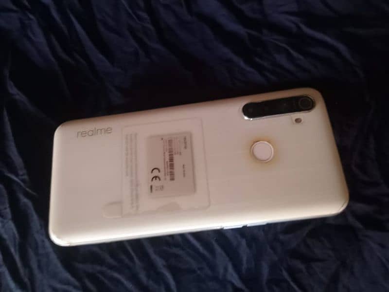 realme 6i condition 8/10  ram4 room128 with box   charjar nahen  Hy 1