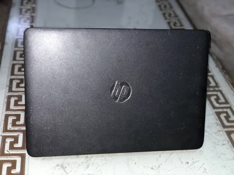 Hp Elite Book core i5 4th genration+ Genuine HP Changer 3
