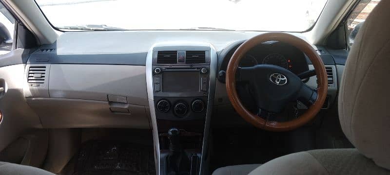 Toyota Corolla GLI 2014 7