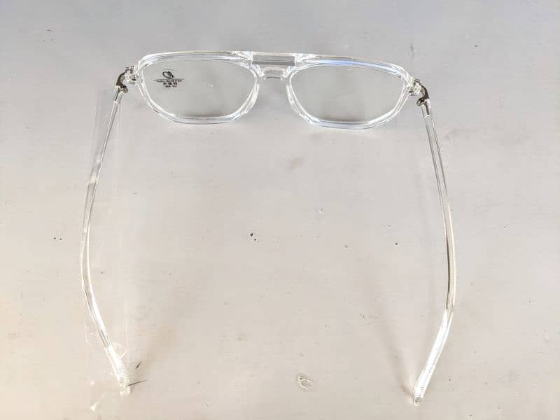 We Deal All Types Of Glasses Lenses Frames Sunglasses 5