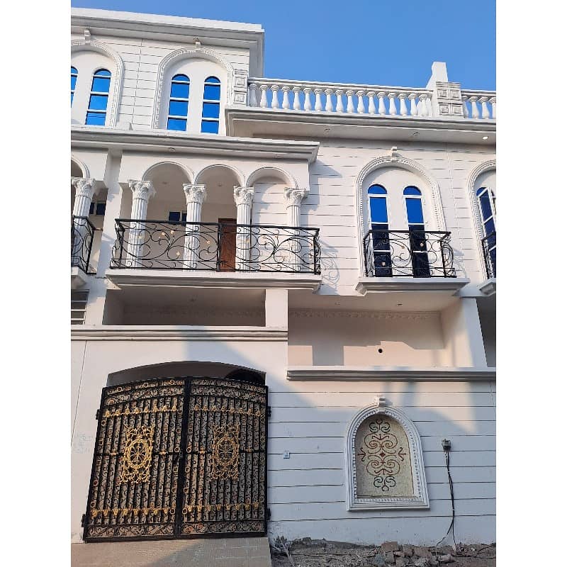 Royal Villas House In Al Hafeez Garden Phase 2 Luxury House For Sale 0