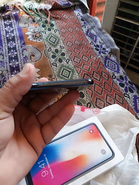 iPhone x 64GB condition 10 by 10 face adi not working 6