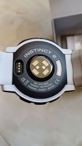 Garmin Instinct 2 Solar 6