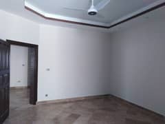1 Kanal Spacious Upper Portion Is Available In I-8/4 For rent 0
