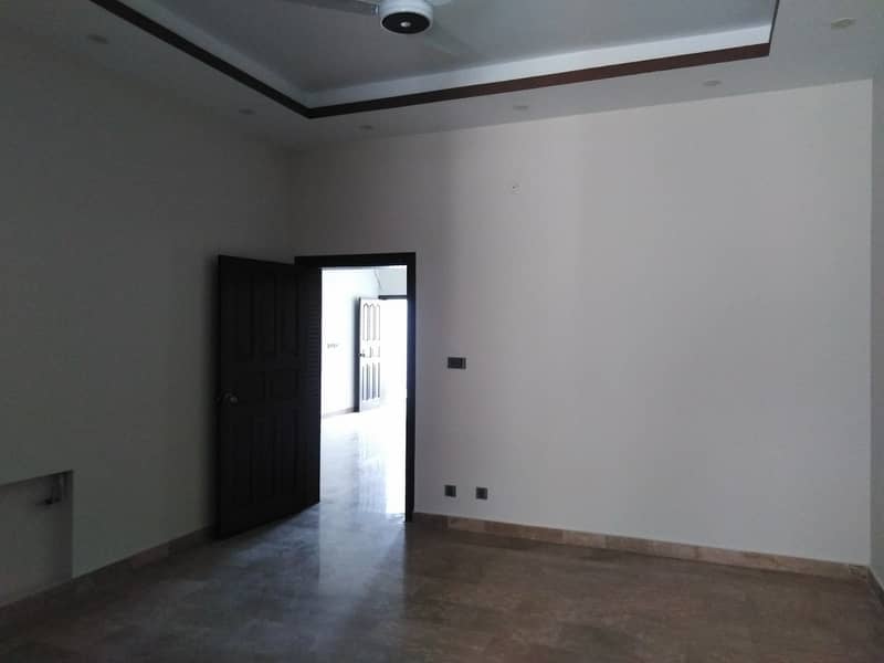 1 Kanal Spacious Upper Portion Is Available In I-8/4 For rent 4