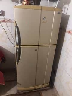 Refrigerator ( pell )
