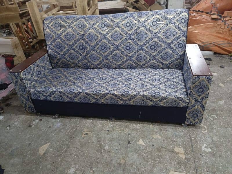 5seater economy sofa with guaranteed material 9