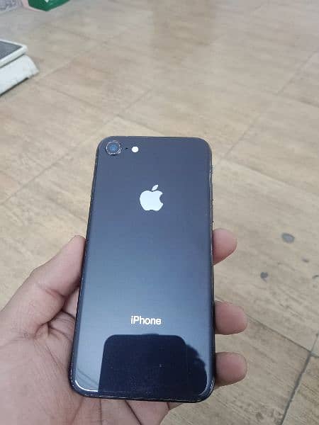 iPhone 8 64gb non PTA 0