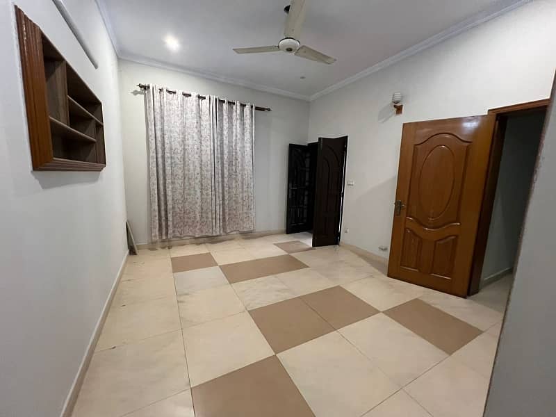 Get A 12 Marla House For sale In Johar Town Phase 1 - Block B 4