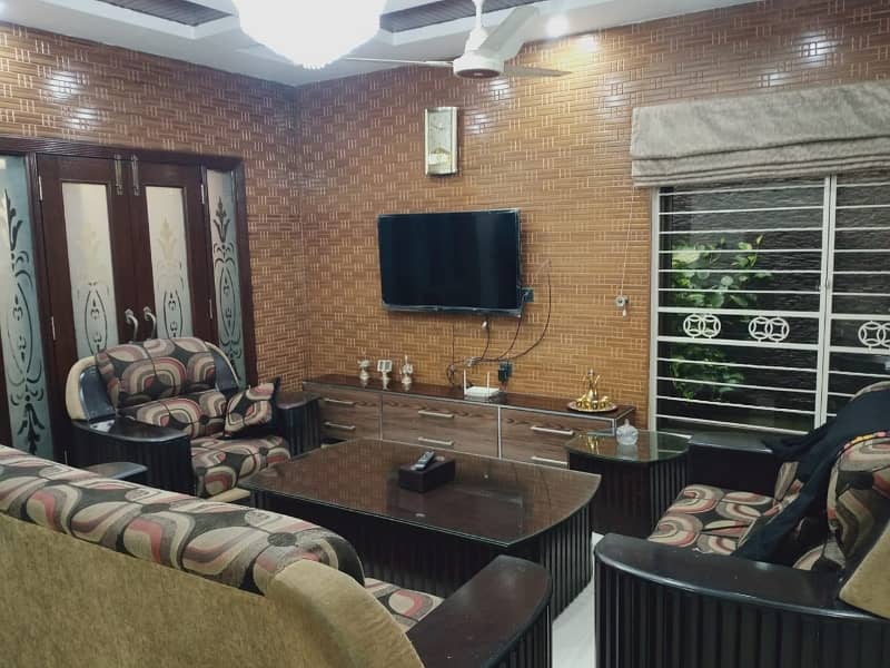 14 Marla House For Sale In Johar Town Phase 1 - Block E Lahore 3