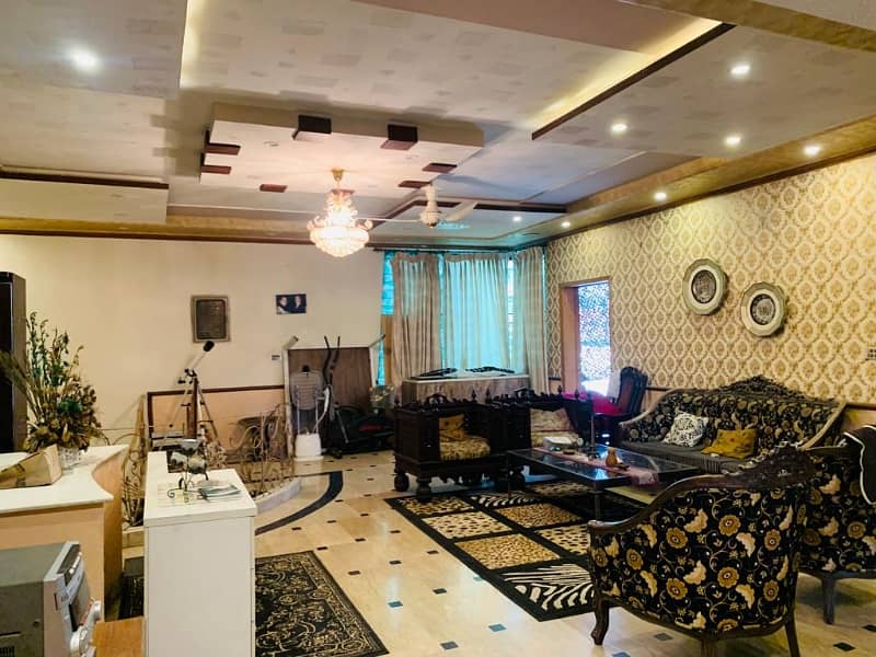 House 12 Marla For sale In Johar Town Phase 1 - Block B 9