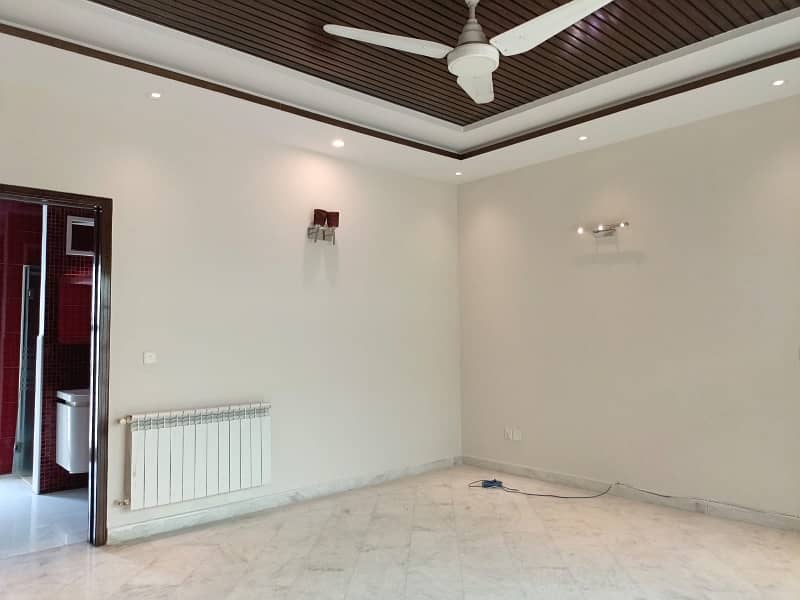 5 MARLA HOUSE FIRST ENTRY AVAILABLE FOR RENT IN BAHRIA TOWN SECTOR E 2