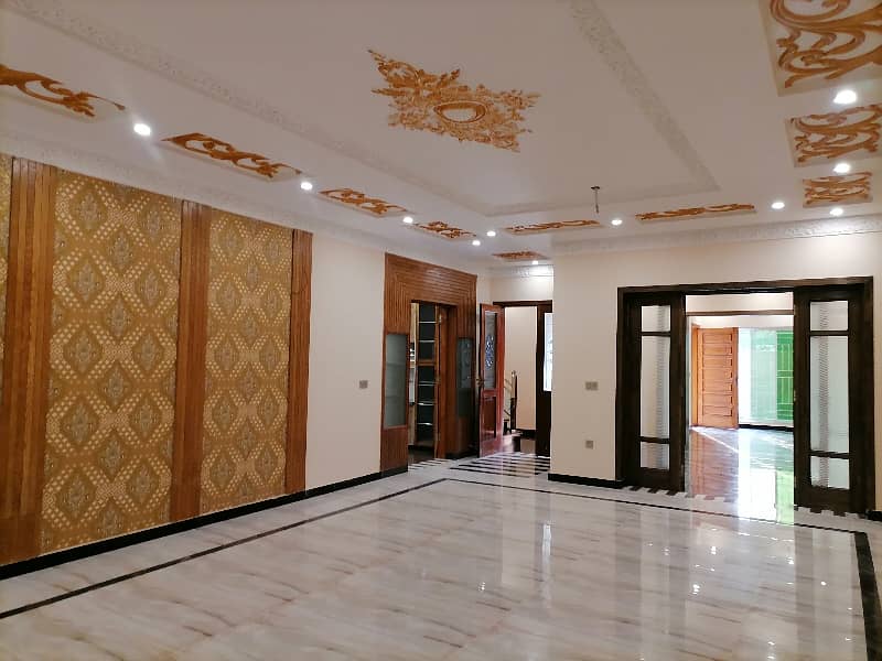 5 Marla Full House For Sale In Sector D Bahria Town, Lahore 2
