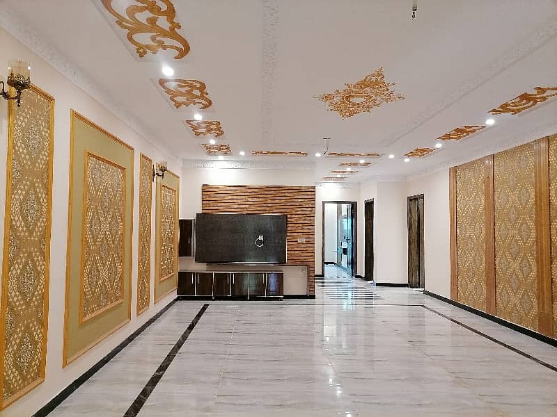 5 Marla Full House For Sale In Sector D Bahria Town, Lahore 4