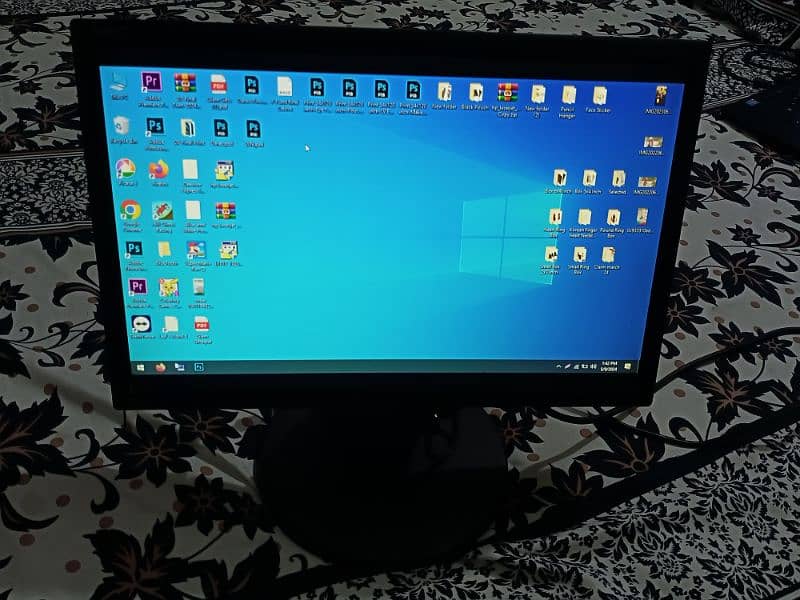 Computer LCD 19 inch Multimedia 4