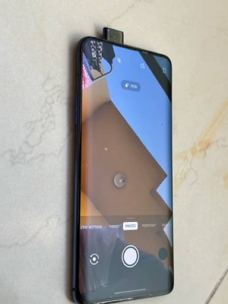 oneplus 7 pro 8/256 neat and clean condition 4