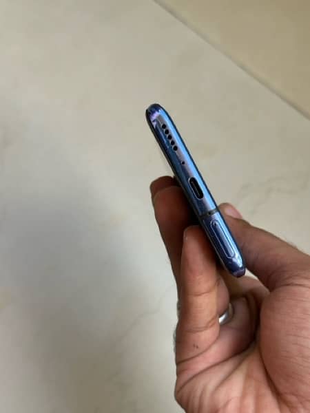 oneplus 7 pro 8/256 neat and clean condition 9