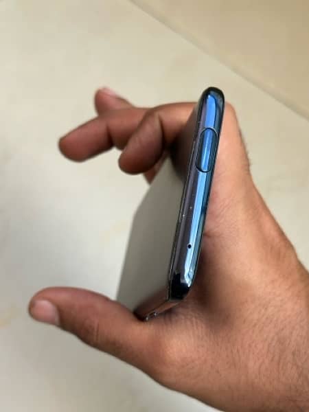 oneplus 7 pro 8/256 neat and clean condition 10