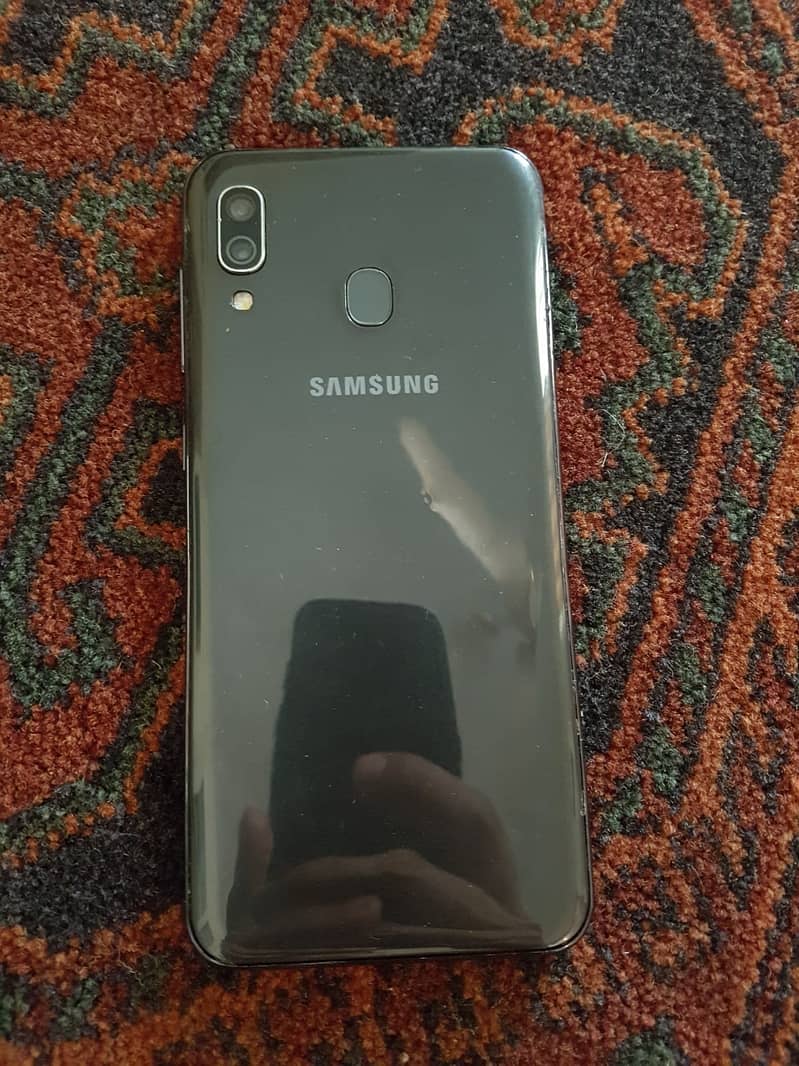 Samsung A30  Sale or Xchange 1