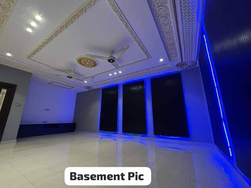 Owner Build Fully Basement Kanal Bungalow For Sale On 80 Feet Road 6 bedroom 7