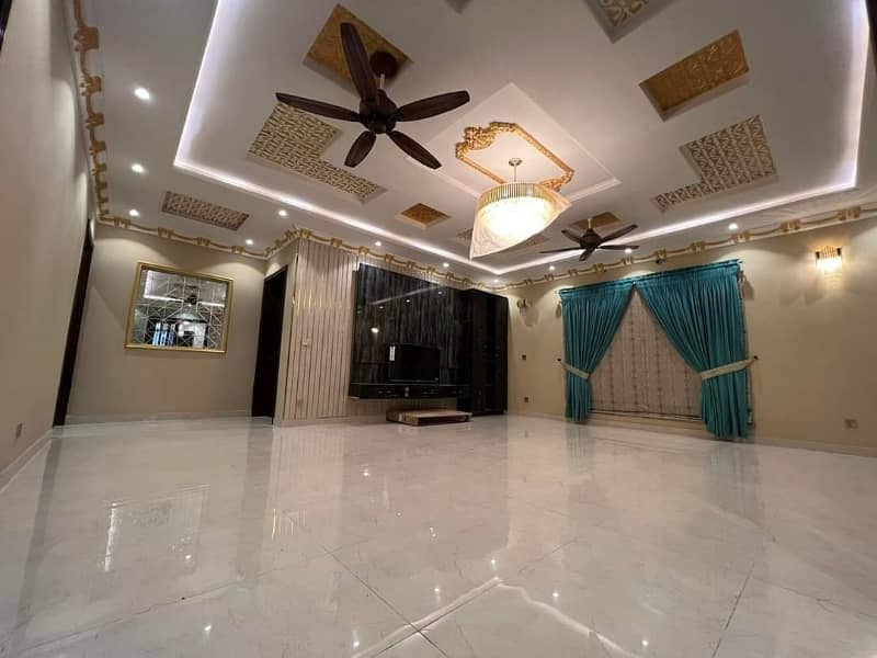 Owner Build Fully Basement Kanal Bungalow For Sale On 80 Feet Road 6 bedroom 17